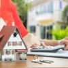 Fiscalité immobilière : acheter une maison en Normandie